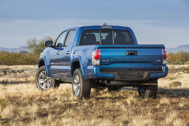 NAIAS_2016_Toyota_Tacoma_002