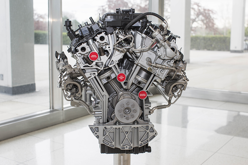 Ford engineers designed the new 3.5-liter EcoBoost engine to provide better low-end and peak engine performance, ideal for hauling heavy payloads and towing heavy trailers.